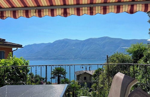 Ronco sopra Ascona Apartment | Molino Vecchio holiday apartment with stunning mountain views