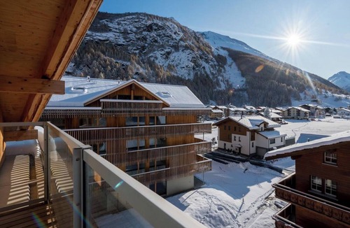 Saas Grund Apartment | Montela Pavillon - Holiday Stay Appartement/Fewo by Interhome