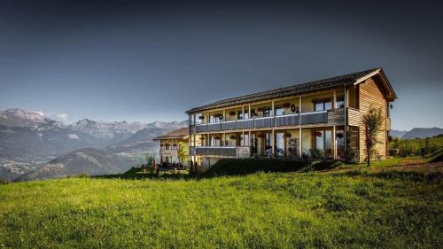 Nax Hotel | Nada Brahma Retreats