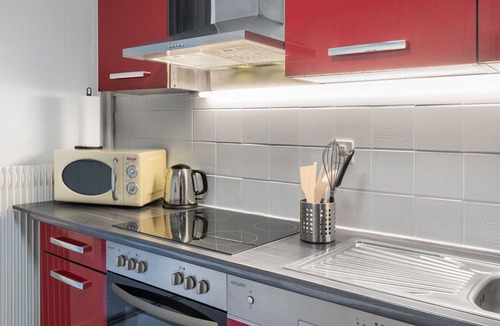 Unterseen Apartment | Nice apartment for 4 guests with WIFI and TV