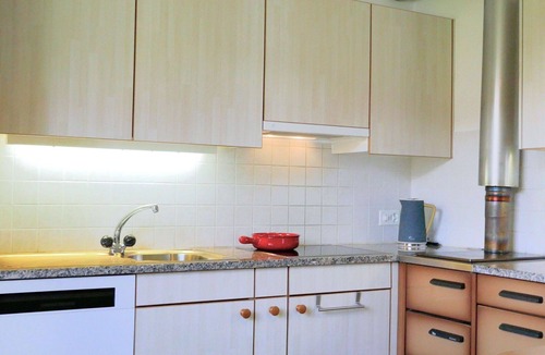 Aquila Apartment | Nice apartment for 4 guests with WIFI, TV, balcony and pets allowed