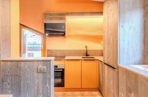 Carisolo Apartment | Nice apartment for 4 people with WIFI, TV and balcony