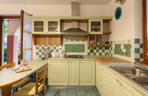 Baveno Apartment | Nice apartment for 6 guests with WIFI, TV and patio