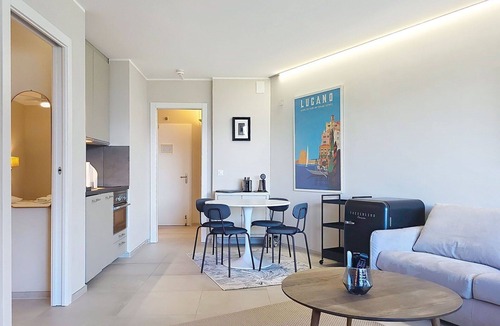 Bigogno Apartment | Nice apartment for 6 people with pool, WIFI, TV, balcony and panoramic view
