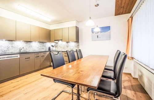 Laax Apartment | Nice apartment for 7 guests with WIFI, TV and balcony
