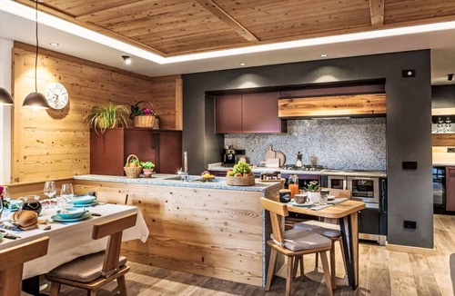 Stenico House | Nice apartment in villa for 6 guests with TV, patio, pets allowed and panoramic view