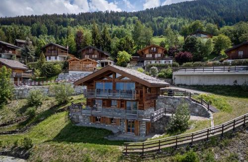 Nendaz Ski Chalet | Oak Tree Chalet - on the ski slope - luxury!
