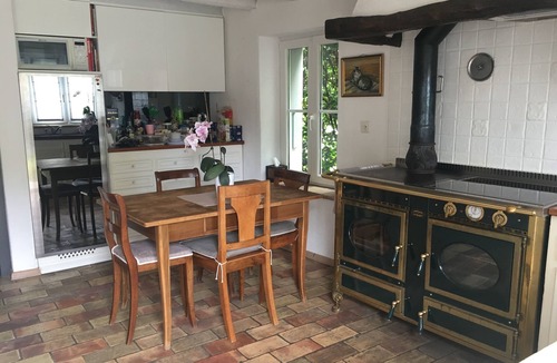 Buchillon House | Old farmhouse renovated with taste and charm/ 3 bedrooms and 2 bathrooms