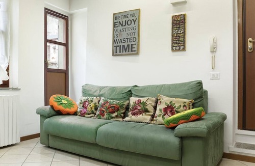 Vigevano House | One Bedroom Apartment