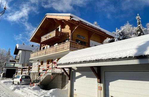 Les Posses-sur-Bex Apartment | One bedroom appartement with furnished balcony and wifi at Gryon 1 km away from the slopes