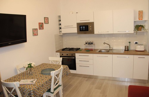Quartiere XXXIV Lido di Ostia Levante Apartment | Ostia-apartment 50 mt from the beach, near historic center-sea view
