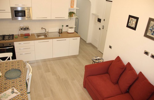 Quartiere XXXIV Lido di Ostia Levante Apartment | Ostia-apartment 50 mt from the beach, near historic center-sea view