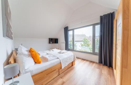 Heiligenhafen House | Ostsee - Reetdachhaus Nr 2 "SÜDSTRANDHUS" im Strand Resort