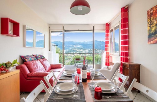 Lugano Apartment | Pazzallo Panoramica with Balcony and Garage - Happy Rentals