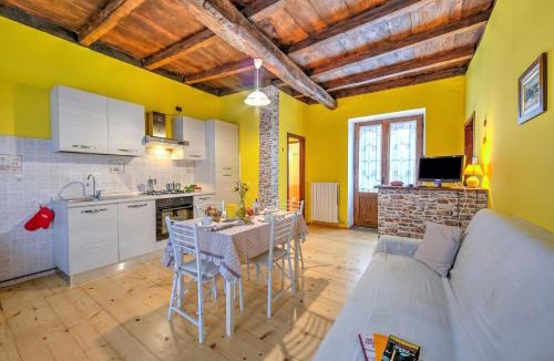 Brovello Apartment | Petit Coeur Dans L' Ancien Village in Brovello - Happy Rentals