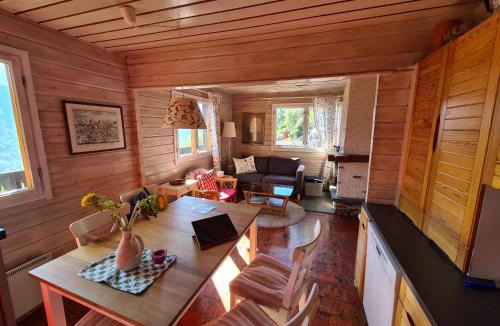 Vex Ski Chalet | Porkka COSY & QUIET chalet 8 pers
