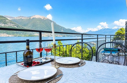 Lezzeno Apartment | Portobello Apartments: Angelo by Lago Reisen