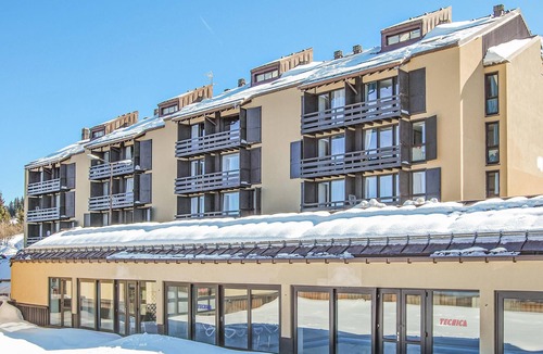 Vason Apartment | Practical and cozy vacation apartment with balcony in the northern Italian mountains.