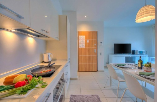Lugano Apartment | Prestige du Lac 27 with Balcony and Parking, Lugano, Switzerland