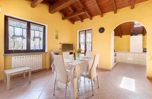Centro Valle Intelvi House | Relaxing Attic Retreat with Mountain View, Private Terrace, and Wi-Fi