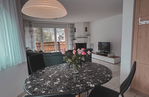 Saas-Fee Apartment | Residence Chateau Appartement/Fewo 2-Bettwohnung Edelweiss A 2 by Interhome