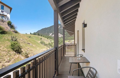 Resia Apartment | Residence Froy Apartment 11 – Mountain View, Whirlpool & Breakfast Included
