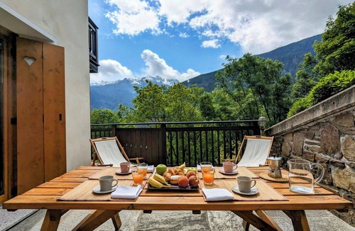 Madonna di Tirano Apartment | [residence Gardenia] Terrazza 40mq Privata + Garage Privato