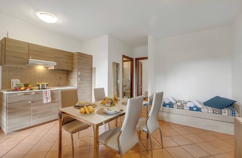 Sensole Apartment | Residence La Perla - Apt 36, Monte Isola, Italy