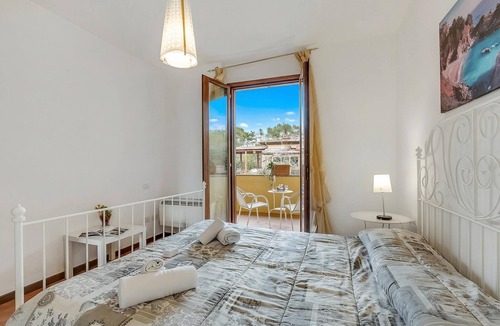 Sensole Apartment | Residence La Perla - Apt 35, Monte Isola, Italy