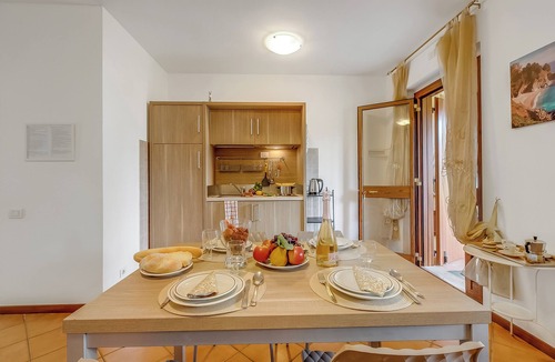 Sensole Apartment | Residence La Perla - Apt 18, Monte Isola, Italy