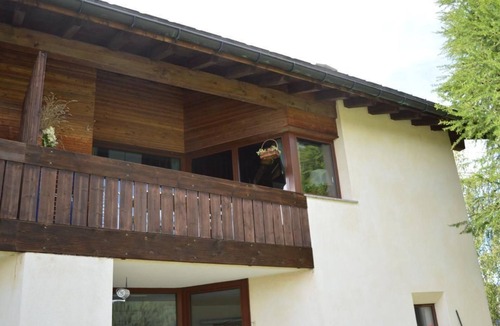 La Punt-Chamues-ch Apartment | Residenz La Mora 23 by Interhome