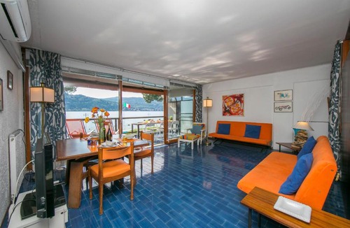 Angera Apartment | Residenza Ludovica by the lake