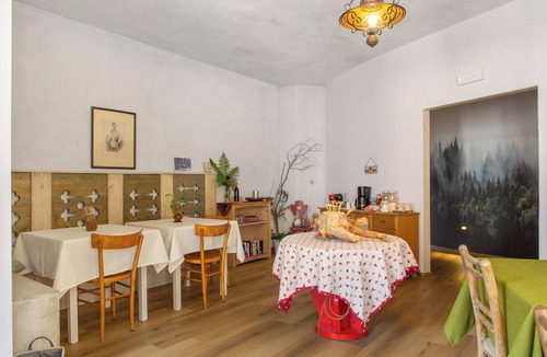 Castello Tesino Apartment | Room 'Edelweiss Alp' with Mountain View and Wi-Fi