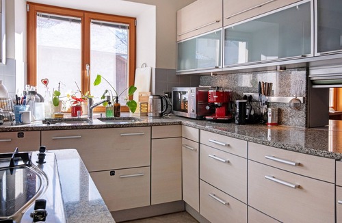 Sluderno Apartment | Room 'Mairhof Acht Gipfel' with Mountain View, Private Terrace and Shared Garden