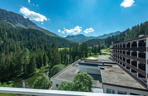 Arosa Apartment | Rothornblick 65 by Arosa Holiday Appartement/Fewo, Dusche und Bad, WC, 6-Bettwoh by Interhome