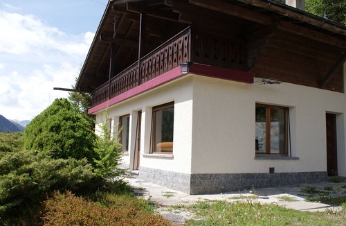 Champex-Lac Ski Chalet | Rustic, sunny cottage, garden on the heights of Champex, lake view