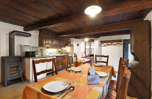 Frasco Ski Chalet | Rustico al platano 2 -Val Verzasca for 9, Frasco, Switzerland