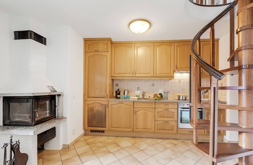 Caviano Ski Chalet | Rustico la Staleta with Balcony & Lake Views, Scaiano, Switzerland
