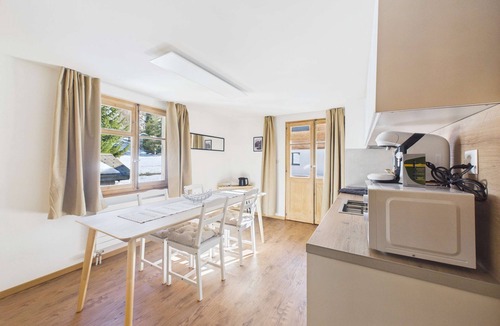 Randa Apartment | Scenic Family Apartment Moments from Zermatt