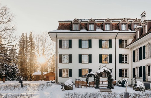 Konolfingen Hotel | Schloss Huenigen