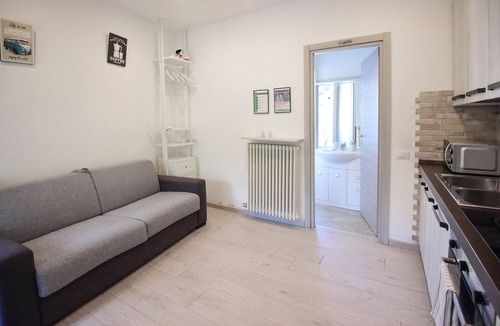 Mercallo Apartment | Six Lakes Hideaway/La Casa dei Laghi 1 Private Patio MPX 15'