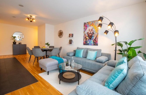 Basel City Centre Apartment | Spacious Apartment near Messe - Special EINSTEIN II Apartment, Basel, up to 6 guests