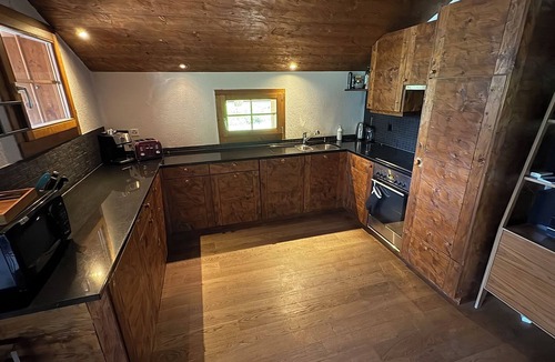 Grimentz Ski Chalet | Spacious chalet for 8 to 10 people 250 meters from the slopes: 3 double bedrooms 1 bunk room - spaci