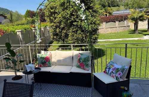 Villongo Apartment | Spacious, fully furnished two-room apartment with a terrace and a garage, 20 minutes from Orio Airport