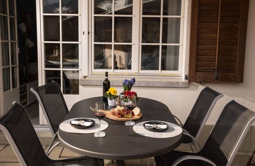 Feutersoey Apartment | Spitzhorn Nr. 1 Appartement/Fewo, Dusche, WC, 2 Schlafräume 4-Bettwohnung by Interhome
