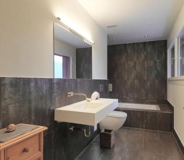 Morschach Villa | Stunning 4BDR Villa- Private Sauna & Lake View