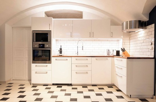 Kreuzberg Apartment | Stunning, completely private basement apartment