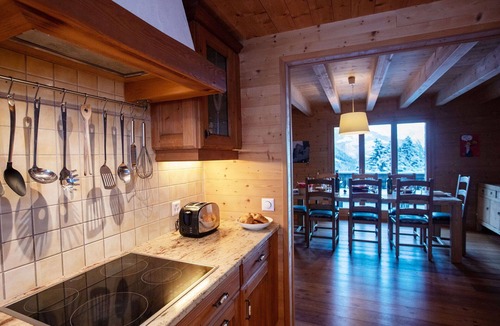 Alpe des Chaux House | Stunning private villa for 8 guests with terrace