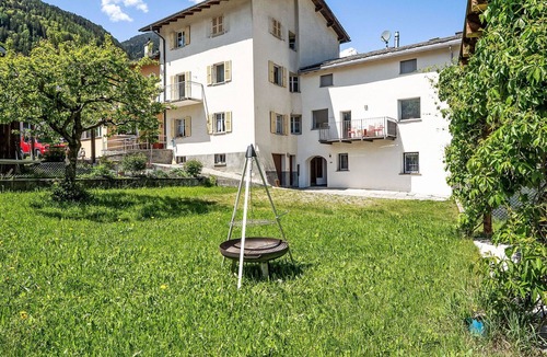 Li Curt House | Stunning villa for 6 guests with WIFI, TV, patio and pets allowed