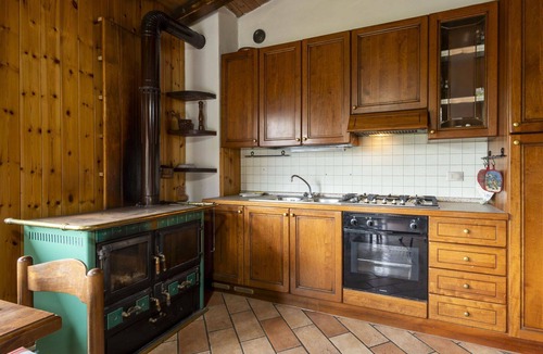 Valtellina House | Stunning villa for 6 people with WIFI, TV, patio and pets allowed